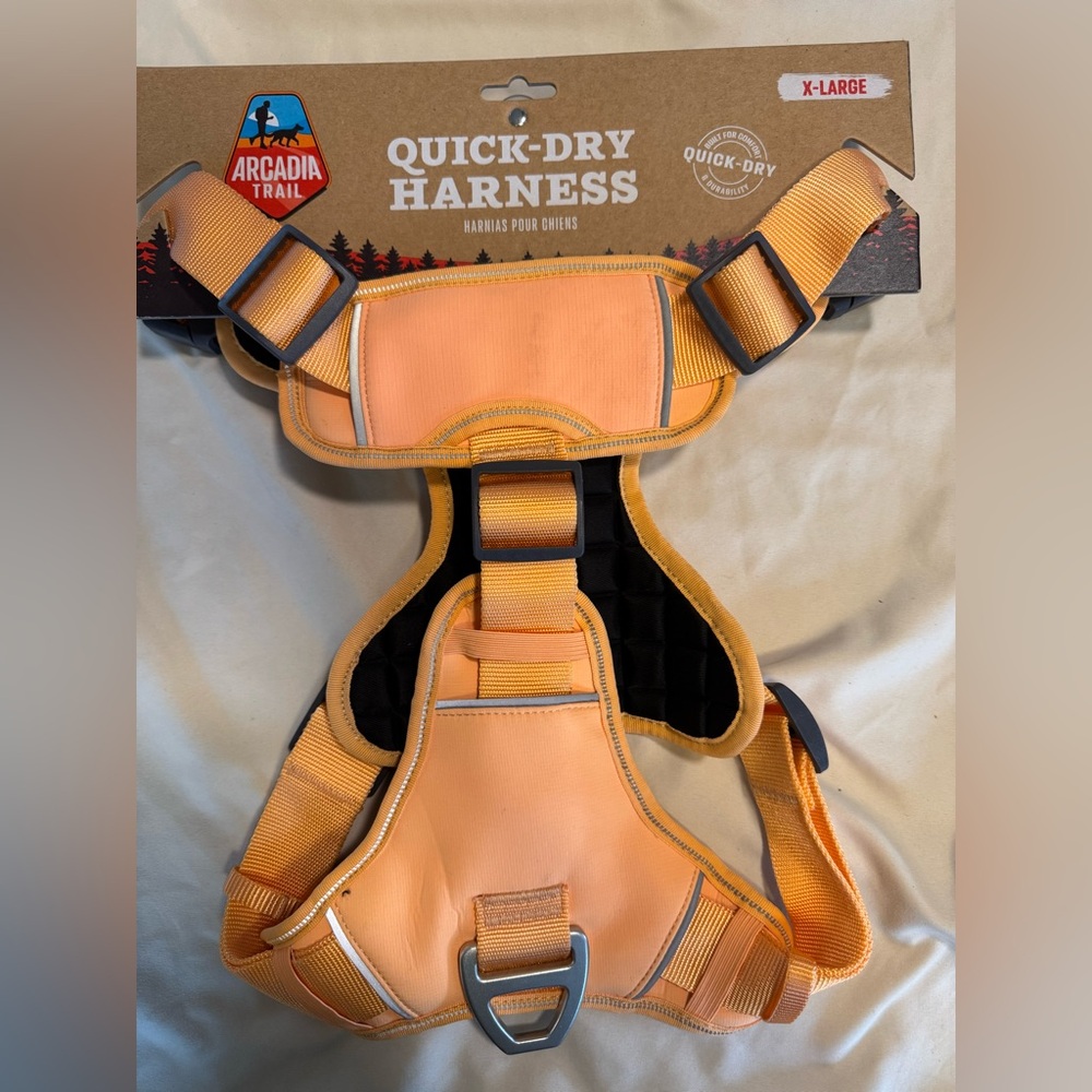 Arcadia Trail Quick Dry Harness NWT XL